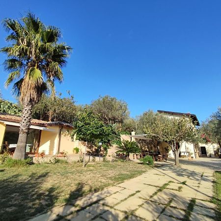 Casa Vacanze La Cuntintizza Villa San Michele di Ganzaria Exterior photo